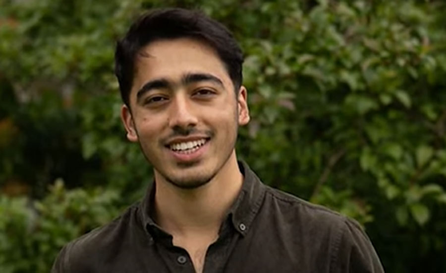سانحہ اے پی ایس میں بچ جانیوالے طالبعلم احمد نواز آکسفورڈ یونیورسٹی یونین کے خزانچی منتخب